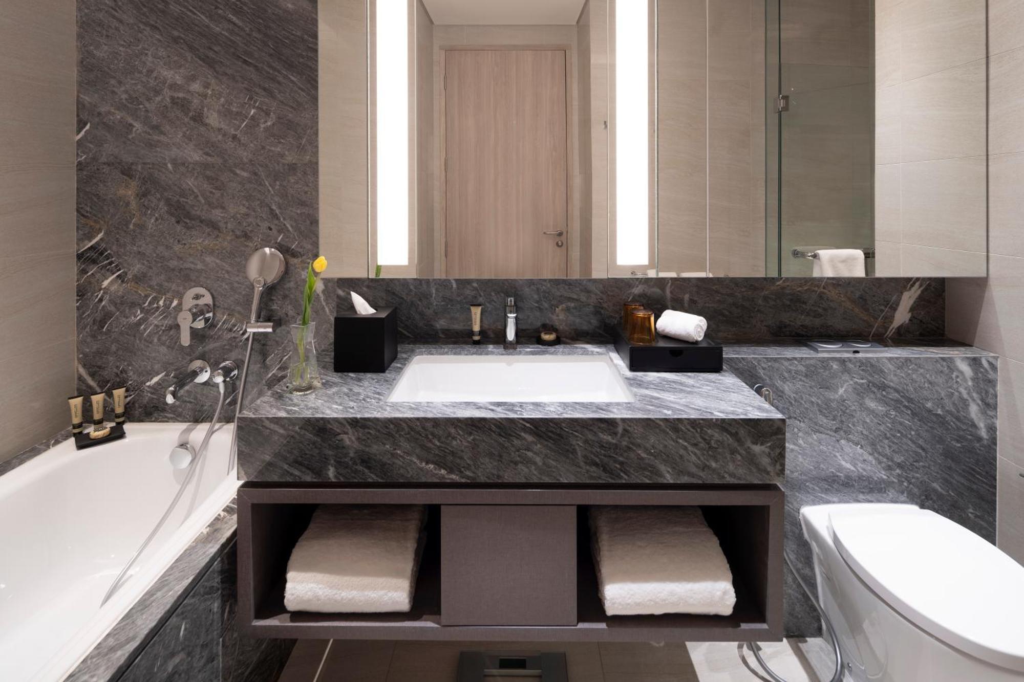 Parkroyal Serviced Suites Джакарта Экстерьер фото